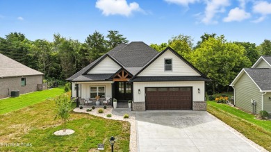 A MUST SEE, 2,811sqft NEW Construction.  FLAT Lot. This 4 BR, 3 on Tellico Village Golf Club in Tennessee - for sale on GolfHomes.com, golf home, golf lot