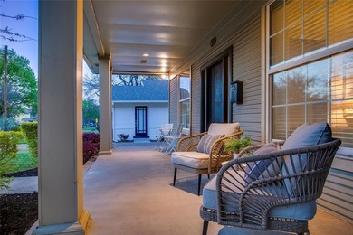 Walkability to your favorite shops and restaurants? Check on Stevens Park Golf Course in Texas - for sale on GolfHomes.com, golf home, golf lot