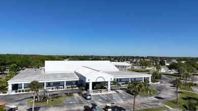 Active 55+ Living | Fully Upgraded 3/2 | Move-In Ready & Priced on Sun n Lake Golf and Country Club in Florida - for sale on GolfHomes.com, golf home, golf lot