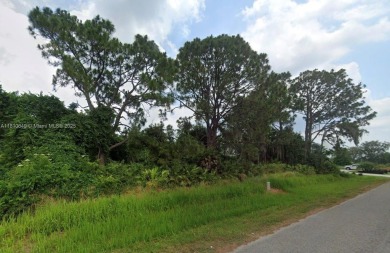 Multifamily MFAM WATR (0315) R3FUD. Build your home on this 0 on Sun n Lake Golf and Country Club in Florida - for sale on GolfHomes.com, golf home, golf lot