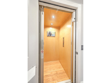 Some homes possess an intangible quality that sets them on Coosaw Creek Country Club in South Carolina - for sale on GolfHomes.com, golf home, golf lot