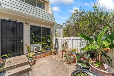 Townhouses in this area and condition are rare, and it won't on Pearl Country Club in Hawaii - for sale on GolfHomes.com, golf home, golf lot