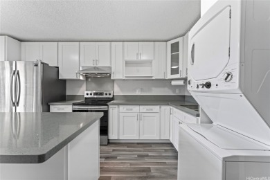 Townhouses in this area and condition are rare, and it won't on Pearl Country Club in Hawaii - for sale on GolfHomes.com, golf home, golf lot
