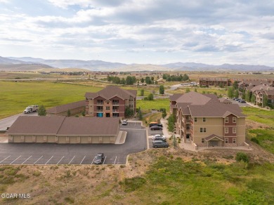 Meticulous 3-bedroom Aspen Meadows in Granby Ranch that on Headwaters Golf Course At Granby Ranch in Colorado - for sale on GolfHomes.com, golf home, golf lot