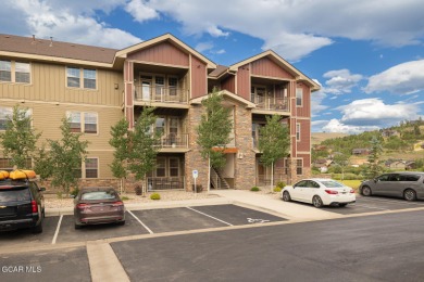Meticulous 3-bedroom Aspen Meadows in Granby Ranch that on Headwaters Golf Course At Granby Ranch in Colorado - for sale on GolfHomes.com, golf home, golf lot
