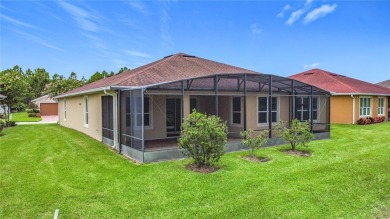 Great SIENA model built in 2016 on a POND w/ GREAT WATER VIEWS on Stonegate Golf Club in Florida - for sale on GolfHomes.com, golf home, golf lot