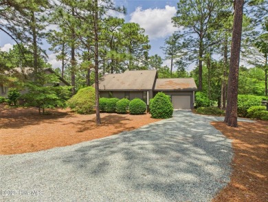 Wonderful golf front 3 bedroom 2 bathroom home located in on Pinehurst  No. 6 Golf Course in North Carolina - for sale on GolfHomes.com, golf home, golf lot
