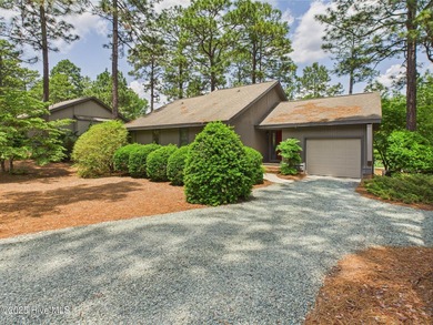 Wonderful golf front 3 bedroom 2 bathroom home located in on Pinehurst  No. 6 Golf Course in North Carolina - for sale on GolfHomes.com, golf home, golf lot