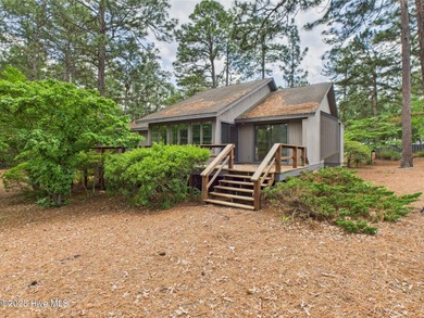 Wonderful golf front 3 bedroom 2 bathroom home located in on Pinehurst  No. 6 Golf Course in North Carolina - for sale on GolfHomes.com, golf home, golf lot