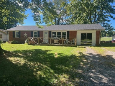 Seller offering $2500 in Flooring Allowance! UPDATES: Roof on Spring Hills Golf Course in Indiana - for sale on GolfHomes.com, golf home, golf lot