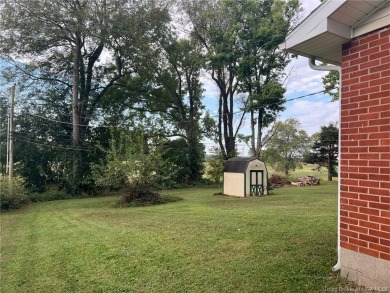 Seller offering $2500 in Flooring Allowance! UPDATES: Roof on Spring Hills Golf Course in Indiana - for sale on GolfHomes.com, golf home, golf lot