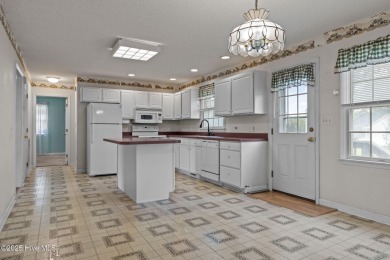 Welcome to 2539 Lenoxville Road in beautiful Beaufort, NC! This on North River Club in North Carolina - for sale on GolfHomes.com, golf home, golf lot
