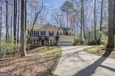 Wonderful opportunity for a move-in ready home with 4 Spacious on Canongate On White Oak Golf Course in Georgia - for sale on GolfHomes.com, golf home, golf lot