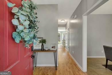 Wonderful opportunity for a move-in ready home with 4 Spacious on Canongate On White Oak Golf Course in Georgia - for sale on GolfHomes.com, golf home, golf lot