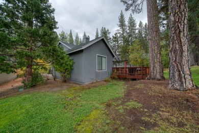 CHARMING FULLY FURNISHED 2 BDRM/2 BATH HOME LOCATED ON THE 17TH on Plumas Pines Golf Resort in California - for sale on GolfHomes.com, golf home, golf lot