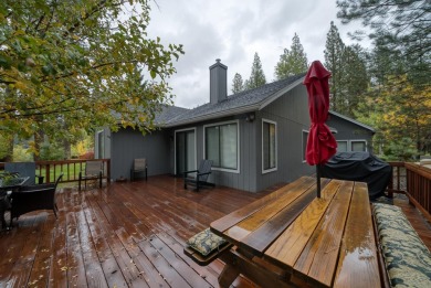 CHARMING FULLY FURNISHED 2 BDRM/2 BATH HOME LOCATED ON THE 17TH on Plumas Pines Golf Resort in California - for sale on GolfHomes.com, golf home, golf lot