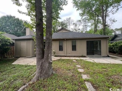 Welcome to 116 Hickory Dr. This recently remodeled home is on Burning Ridge Golf Course in South Carolina - for sale on GolfHomes.com, golf home, golf lot