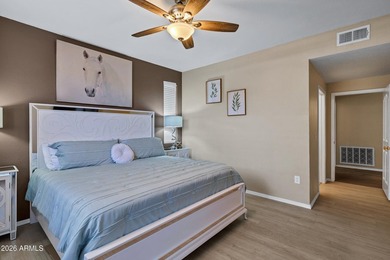 Lovely single level living with bright open floorplan (no stairs on The Foothills Golf Club in Arizona - for sale on GolfHomes.com, golf home, golf lot