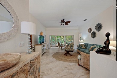 WELL-MAINTAINED 2 BEDROOM, 2 BATH PLUS DEN, 2-CAR GARAGE LOCATED on Kings Gate Golf Club in Florida - for sale on GolfHomes.com, golf home, golf lot