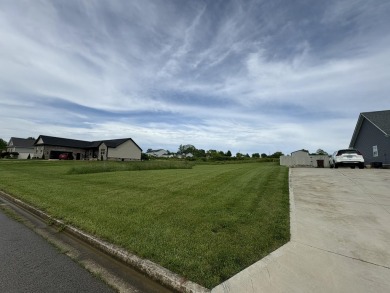 Ready to build your forever home?  Look no further!  This lot is on Winchester Country Club, Inc. in Kentucky - for sale on GolfHomes.com, golf home, golf lot