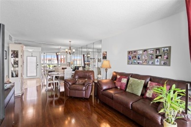 Bright and open 1/1 condo in Phase 3 of Sunrise Lakes community on Sunrise Lakes Phase III in Florida - for sale on GolfHomes.com, golf home, golf lot