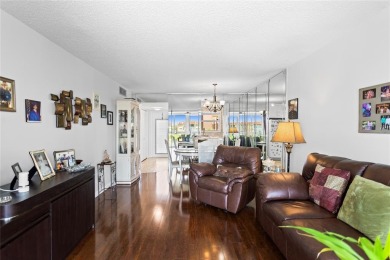 Bright and open 1/1 condo in Phase 3 of Sunrise Lakes community on Sunrise Lakes Phase III in Florida - for sale on GolfHomes.com, golf home, golf lot