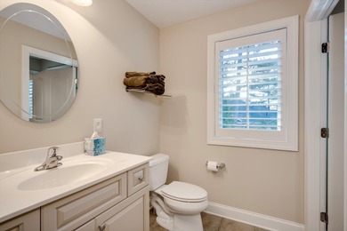 MOUNT VINTAGE'S BEST KEPT SECRET ... 1030 LONGSTREET PLACE !! on Mount Vintage Plantation and Golf Club  in South Carolina - for sale on GolfHomes.com, golf home, golf lot