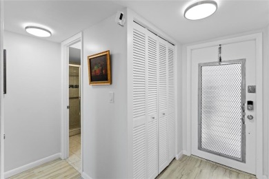 Bright and open 1/1 condo in Phase 3 of Sunrise Lakes community on Sunrise Lakes Phase III in Florida - for sale on GolfHomes.com, golf home, golf lot