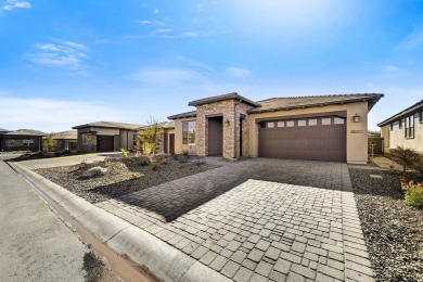 Golf Resort Community, Single Story Design, Spacious Great Room on Vista Verde Golf Course in Arizona - for sale on GolfHomes.com, golf home, golf lot