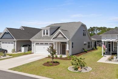 Beautiful, like-new 3 bedroom, 3 bath home in the amenity-rich on Eagle Nest Golf Club in South Carolina - for sale on GolfHomes.com, golf home, golf lot