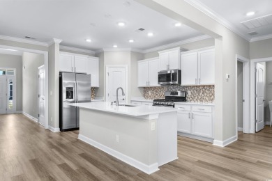 Beautiful, like-new 3 bedroom, 3 bath home in the amenity-rich on Eagle Nest Golf Club in South Carolina - for sale on GolfHomes.com, golf home, golf lot