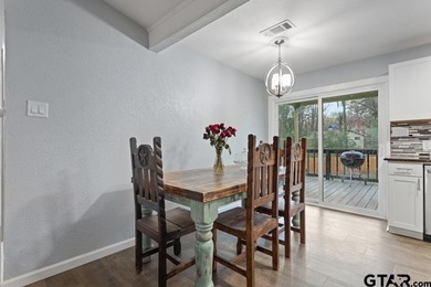 Welcome to this adorable, move-in-ready home on a large lot in on Hide-A-Way Lake Golf Course in Texas - for sale on GolfHomes.com, golf home, golf lot