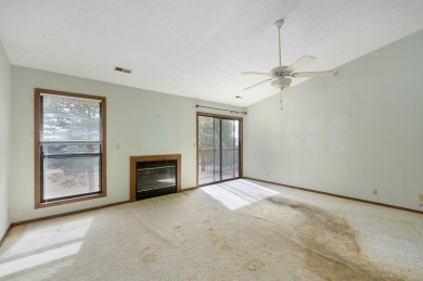 Offered at $130K as-is, this 2-bedroom, 2-bathroom condo is on Kimberling City Golf Club in Missouri - for sale on GolfHomes.com, golf home, golf lot