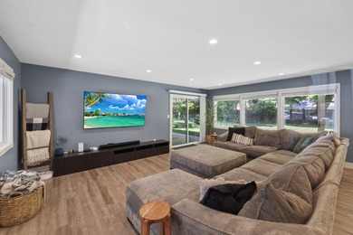 Welcome to this beautifully updated rancher located in the on Manito Golf and Country Club in Washington - for sale on GolfHomes.com, golf home, golf lot