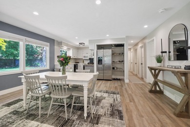 Welcome to this beautifully updated rancher located in the on Manito Golf and Country Club in Washington - for sale on GolfHomes.com, golf home, golf lot