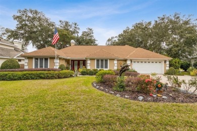 Must see Golfside South residence located on a quiet cul-de-sac on Golf Club of Amelia Island in Florida - for sale on GolfHomes.com, golf home, golf lot