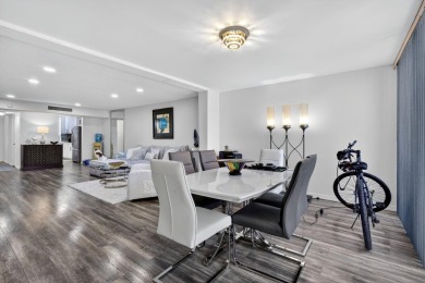 Welcome to this fantastic Townhouse in the Fountains!' This 2 on Fountains Golf and Country Club in Florida - for sale on GolfHomes.com, golf home, golf lot