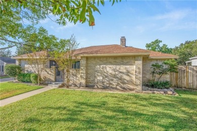 Escape to paradise every day with this outstanding, centrally on Briarcrest Country Club, Inc. in Texas - for sale on GolfHomes.com, golf home, golf lot