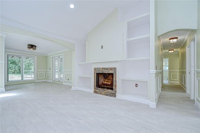 Peaceful Country Living with City Convenience - Beautifully on Diamond Hill Golf and Country Club in Florida - for sale on GolfHomes.com, golf home, golf lot