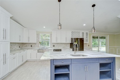 Peaceful Country Living with City Convenience - Beautifully on Diamond Hill Golf and Country Club in Florida - for sale on GolfHomes.com, golf home, golf lot