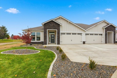 Beautiful Pro Made condo in gated community, discover the on Deer Park Golf Club in Washington - for sale on GolfHomes.com, golf home, golf lot