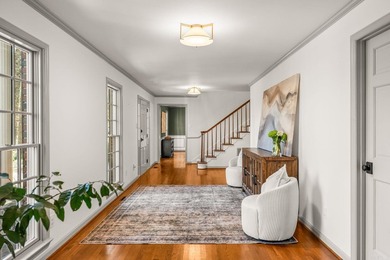 Set on a quiet cul-de-sac in Pleasant Valley, this on Pleasant Valley Country Club in Arkansas - for sale on GolfHomes.com, golf home, golf lot