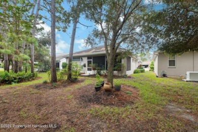 Easy, breezy Florida living? You betcha! This lovely Silverthorn on Silverthorn Country Club in Florida - for sale on GolfHomes.com, golf home, golf lot