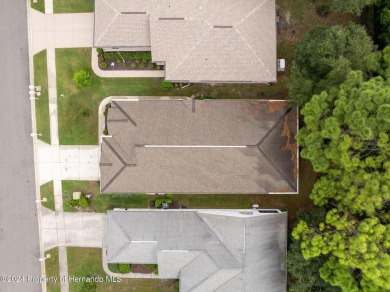 Easy, breezy Florida living? You betcha! This lovely Silverthorn on Silverthorn Country Club in Florida - for sale on GolfHomes.com, golf home, golf lot