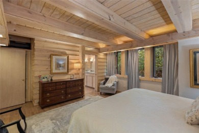 Discover a bright and airy home in Wildcat Cliffs Country Club on Wildcat Cliffs Country Club in North Carolina - for sale on GolfHomes.com, golf home, golf lot