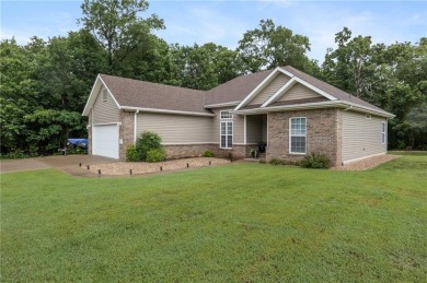 Motivated to sell! Seller will provide $5000 lender and seller on Branchwood Golf Course in Arkansas - for sale on GolfHomes.com, golf home, golf lot