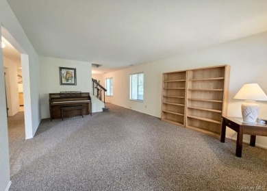 Well-maintained Malibu model corner unit located in the on Bretton Woods Country Club in New York - for sale on GolfHomes.com, golf home, golf lot