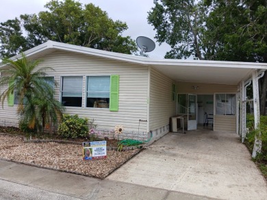 Welcome to Your Dream Home in Largo, Florida! Experience a blend on East Bay Golf Club in Florida - for sale on GolfHomes.com, golf home, golf lot
