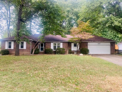 Located on a .35 acre +/- irregular wooded lot near park, golf & on Quail Creek Country Club in Illinois - for sale on GolfHomes.com, golf home, golf lot