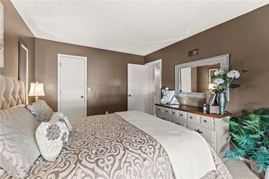 WELCOME TO YOUR MAINTENANCE PROVIDED TOWNHOME at Mission on Minor Park Golf Course in Missouri - for sale on GolfHomes.com, golf home, golf lot